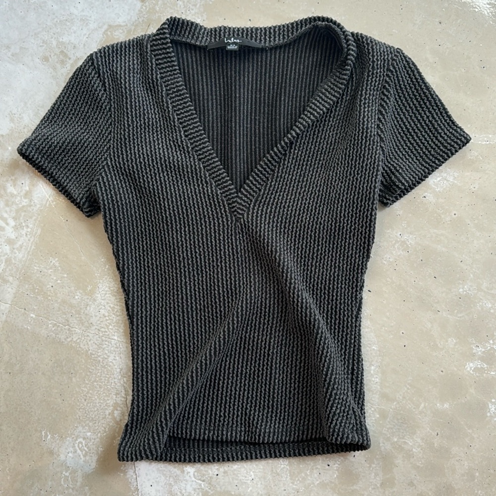 Woman’s grey Lulu’s top! Ribbed and cropped, never been worn, perfect condition